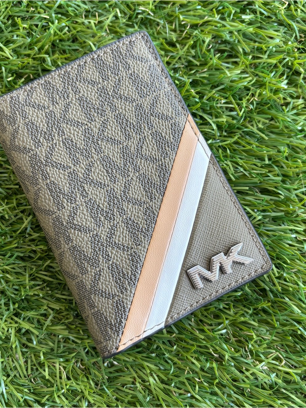 Michael Kors Mini MK Logo Folding Card Case